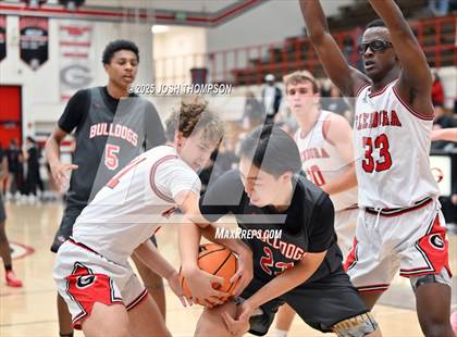 Thumbnail 3 in Ayala @ Glendora photogallery.