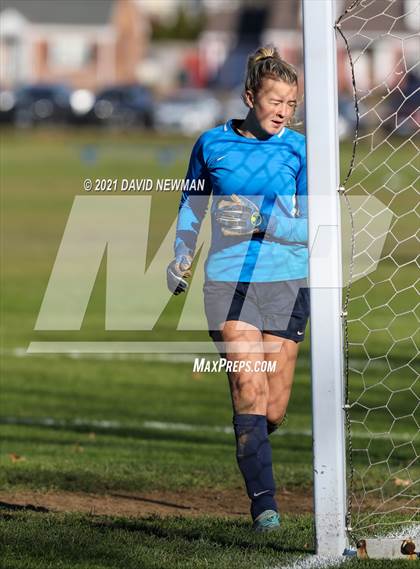 Thumbnail 2 in Newington vs. Warde (CIAC Class LL Rd 2) photogallery.