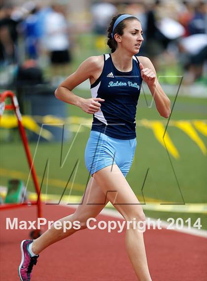 Thumbnail 2 in Thornton Last Chance Meet (Girls) photogallery.