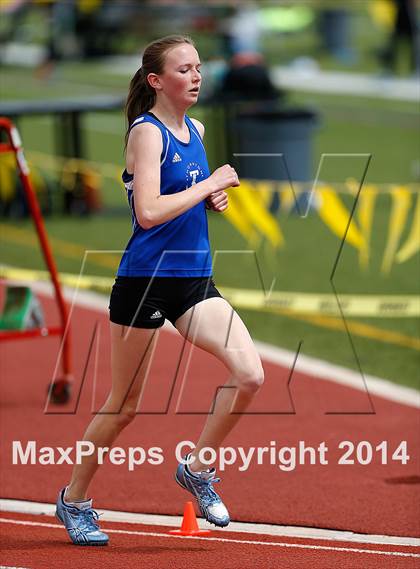 Thumbnail 2 in Thornton Last Chance Meet (Girls) photogallery.