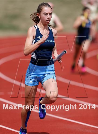 Thumbnail 2 in Thornton Last Chance Meet (Girls) photogallery.