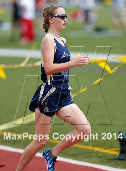 Thumbnail 1 in Thornton Last Chance Meet (Girls) photogallery.