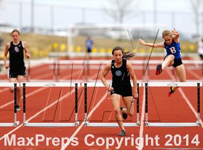 Thumbnail 3 in Thornton Last Chance Meet (Girls) photogallery.