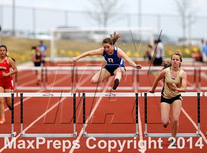 Thumbnail 3 in Thornton Last Chance Meet (Girls) photogallery.