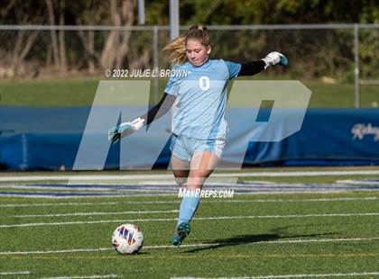 Thumbnail 1 in Lawrenceburg vs Indianapolis Bishop Chatard (IHSAA 2A Regional final) photogallery.