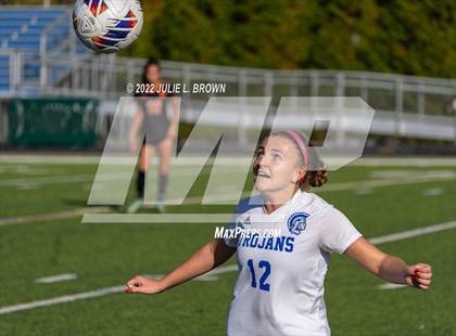 Thumbnail 3 in Lawrenceburg vs Indianapolis Bishop Chatard (IHSAA 2A Regional final) photogallery.