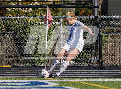 Thumbnail 3 in Lawrenceburg vs Indianapolis Bishop Chatard (IHSAA 2A Regional final) photogallery.