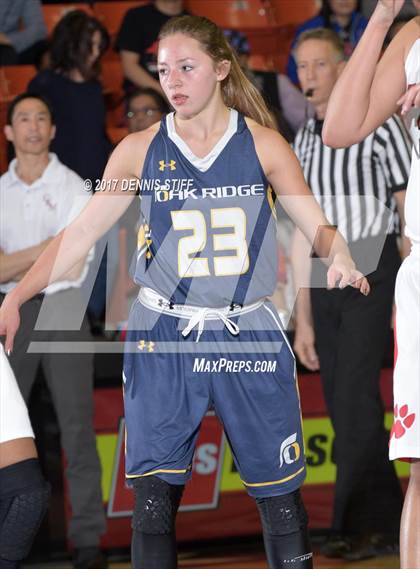 Thumbnail 3 in Oak Ridge vs. McClatchy (CIF SJS D1 Semifinal) photogallery.