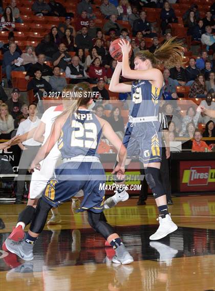 Thumbnail 1 in Oak Ridge vs. McClatchy (CIF SJS D1 Semifinal) photogallery.