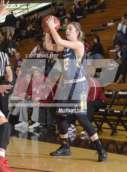 Thumbnail 1 in Oak Ridge vs. McClatchy (CIF SJS D1 Semifinal) photogallery.