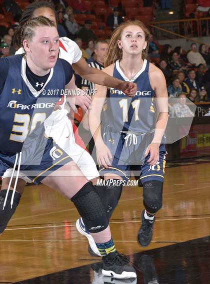 Thumbnail 2 in Oak Ridge vs. McClatchy (CIF SJS D1 Semifinal) photogallery.