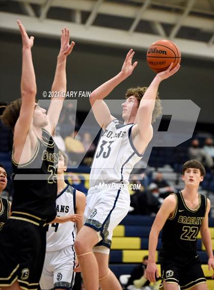 Thumbnail 1 in Bradley Central @ Soddy Daisy photogallery.