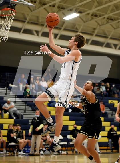 Thumbnail 3 in Bradley Central @ Soddy Daisy photogallery.