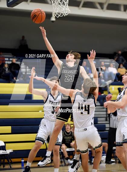 Thumbnail 1 in Bradley Central @ Soddy Daisy photogallery.