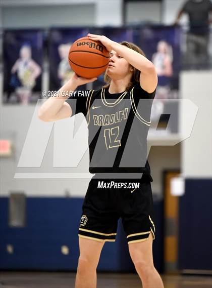 Thumbnail 3 in Bradley Central @ Soddy Daisy photogallery.