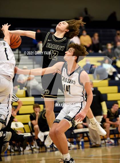 Thumbnail 3 in Bradley Central @ Soddy Daisy photogallery.