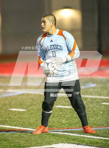 Thumbnail 3 in Del Norte vs. Calexico (CIF SDS D2 Final) photogallery.