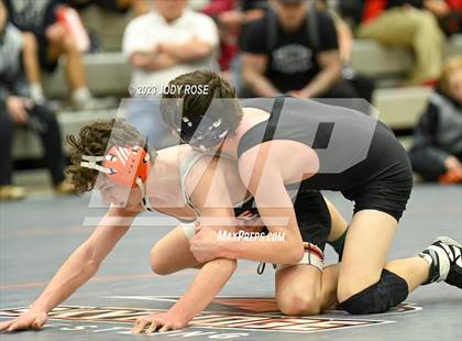 Thumbnail 2 in UHSAA 6A Divisional  photogallery.
