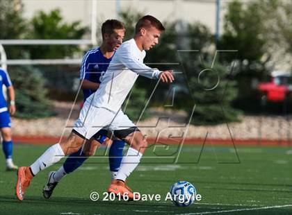 Thumbnail 3 in Fremont vs. Sky View (UHSAA 5A Semifinal) photogallery.