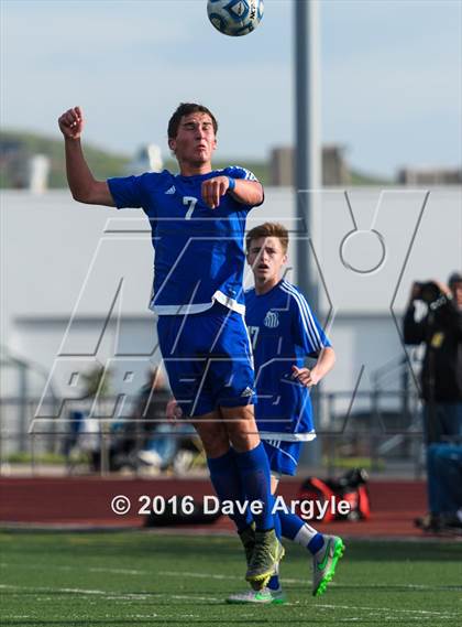 Thumbnail 1 in Fremont vs. Sky View (UHSAA 5A Semifinal) photogallery.