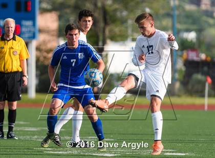 Thumbnail 2 in Fremont vs. Sky View (UHSAA 5A Semifinal) photogallery.