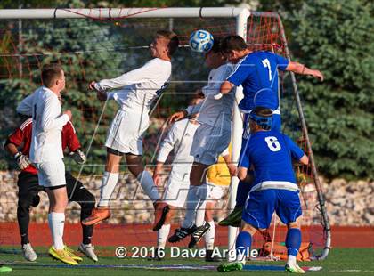 Thumbnail 3 in Fremont vs. Sky View (UHSAA 5A Semifinal) photogallery.