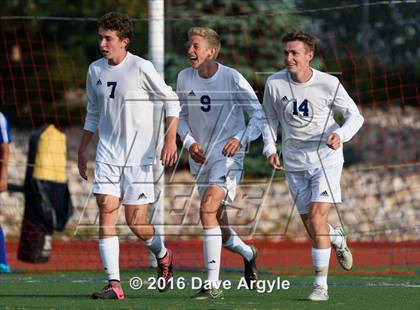 Thumbnail 2 in Fremont vs. Sky View (UHSAA 5A Semifinal) photogallery.
