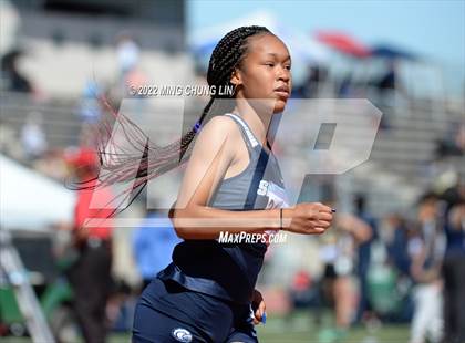 Thumbnail 2 in Irvine/Asics Invitational photogallery.