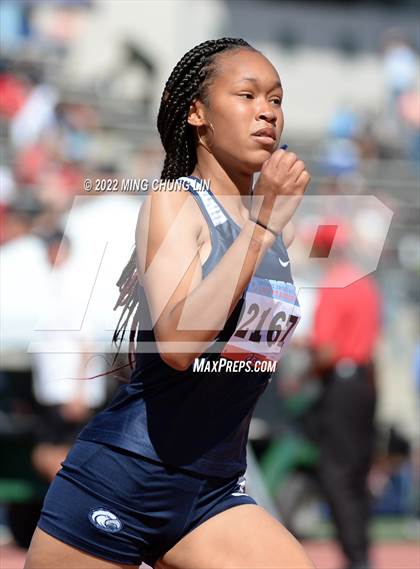 Thumbnail 1 in Irvine/Asics Invitational photogallery.
