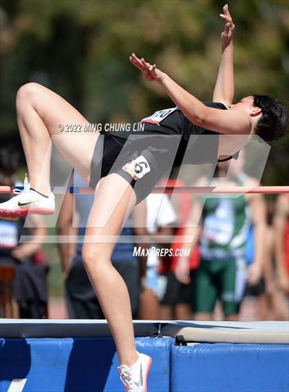 Thumbnail 2 in Irvine/Asics Invitational photogallery.