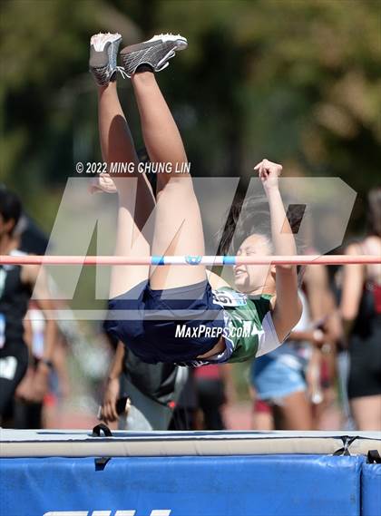 Thumbnail 1 in Irvine/Asics Invitational photogallery.