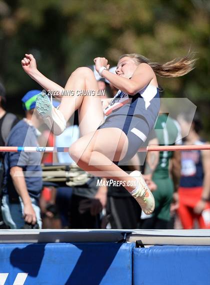 Thumbnail 1 in Irvine/Asics Invitational photogallery.
