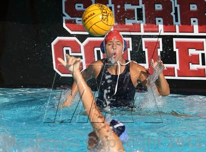 Thumbnail 3 in Bella Vista vs Bullard (Sierra Shootout) photogallery.