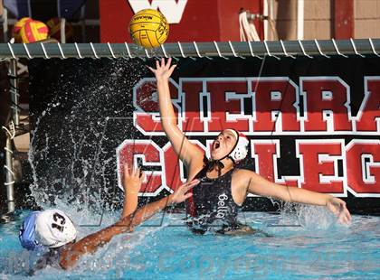 Thumbnail 2 in Bella Vista vs Bullard (Sierra Shootout) photogallery.