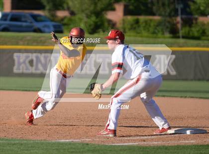 Thumbnail 3 in Charlotte Catholic vs Phillip O. Berry Academy of Technology photogallery.