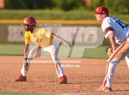 Thumbnail 3 in Charlotte Catholic vs Phillip O. Berry Academy of Technology photogallery.