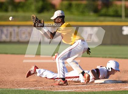 Thumbnail 3 in Charlotte Catholic vs Phillip O. Berry Academy of Technology photogallery.