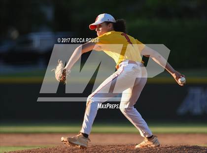 Thumbnail 3 in Charlotte Catholic vs Phillip O. Berry Academy of Technology photogallery.
