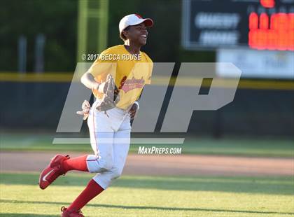 Thumbnail 2 in Charlotte Catholic vs Phillip O. Berry Academy of Technology photogallery.
