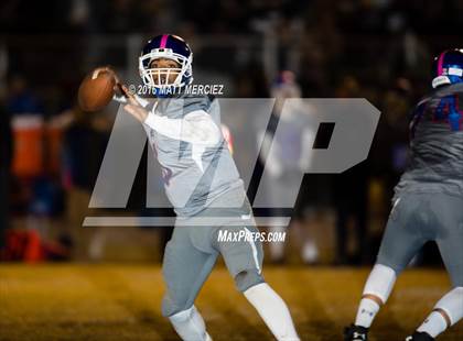 Thumbnail 1 in Salem vs. Norview (VHSL Group 5 2nd Round) photogallery.