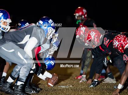 Thumbnail 3 in Salem vs. Norview (VHSL Group 5 2nd Round) photogallery.