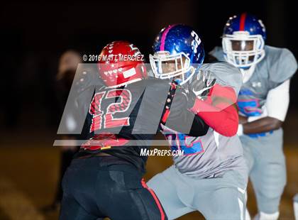 Thumbnail 2 in Salem vs. Norview (VHSL Group 5 2nd Round) photogallery.