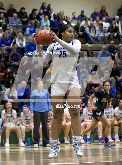 Thumbnail 2 in Shaker vs. Shenendehowa NYSPHSAA Section 2 Class AAA Quarter Final photogallery.