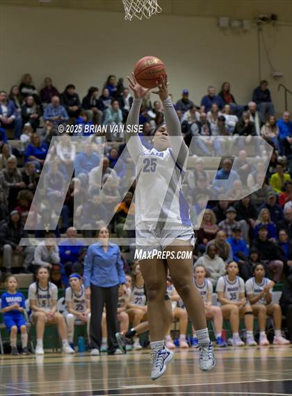 Thumbnail 1 in Shaker vs. Shenendehowa NYSPHSAA Section 2 Class AAA Quarter Final photogallery.