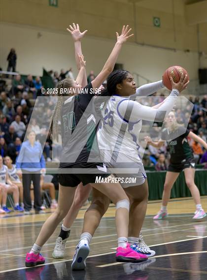 Thumbnail 1 in Shaker vs. Shenendehowa NYSPHSAA Section 2 Class AAA Quarter Final photogallery.