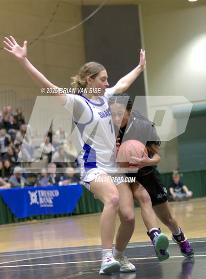 Thumbnail 3 in Shaker vs. Shenendehowa NYSPHSAA Section 2 Class AAA Quarter Final photogallery.