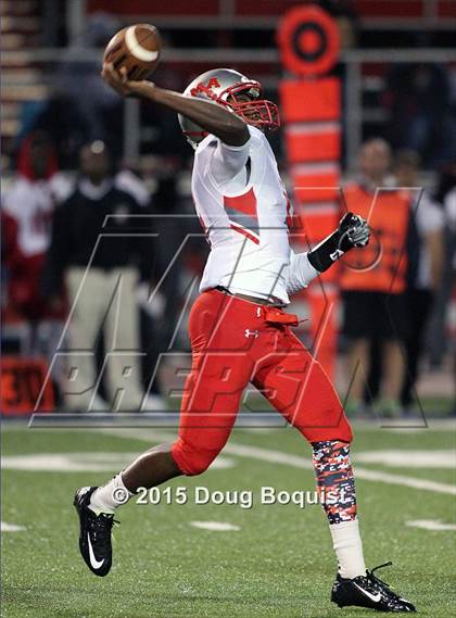 Thumbnail 3 in Lima Senior vs. Piqua photogallery.
