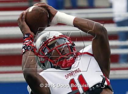 Thumbnail 1 in Lima Senior vs. Piqua photogallery.