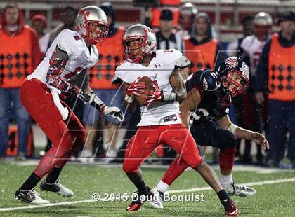 Thumbnail 3 in Lima Senior vs. Piqua photogallery.