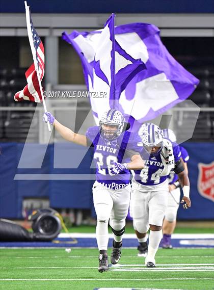 Thumbnail 2 in Gunter vs. Newton (UIL 3A Division 2 Final)  photogallery.